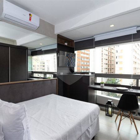 Apartamento à venda ou para alugar com 1 quarto em Pinheiros, São Paulo, SP