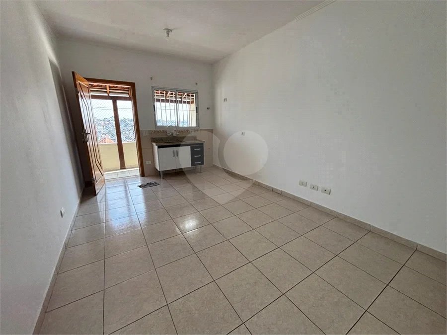 Sobrado à venda ou para alugar com 2 quartos em Vila Nova Cachoeirinha, São Paulo, SP