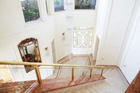 Casa à venda com 5 suítes em Jardim Leonor, São Paulo, SP
