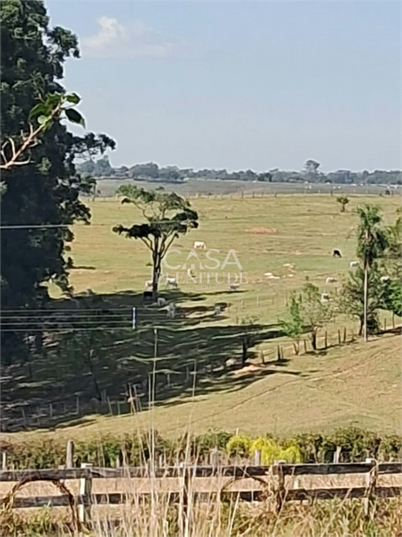 Chácara à venda com 4 quartos, sendo 1 suíte, em Zona Rural, Porangaba, SP
