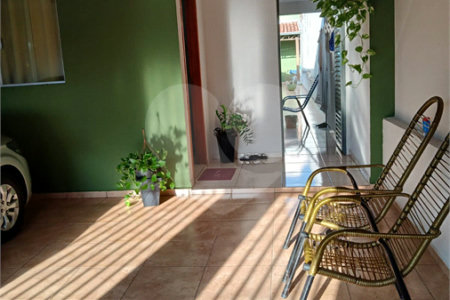 Casa à venda com 2 quartos em Jardim Klayton, Birigüi, SP
