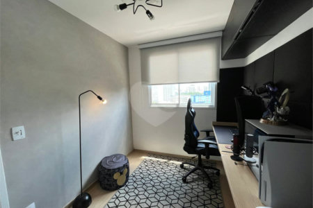 Apartamento à venda com 2 quartos em Parque Industrial Tomas Edson, São Paulo, SP