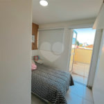 Casa à venda com 4 quartos, sendo 1 suíte, no condomínio Imperial Santa Cruz, Rio de Janeiro - RJ