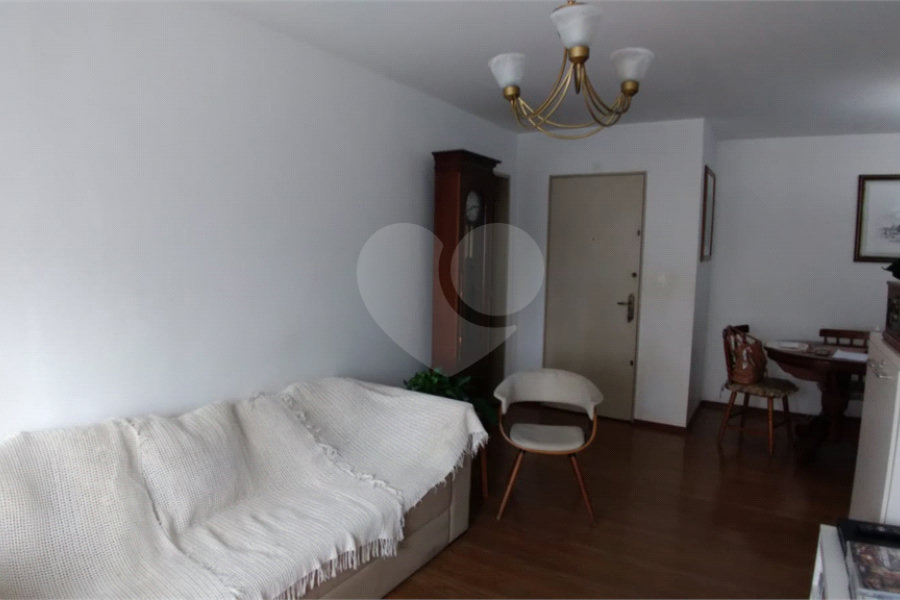 Apartamento à venda com 3 quartos, sendo 1 suíte, em Pinheiros, São Paulo, SP