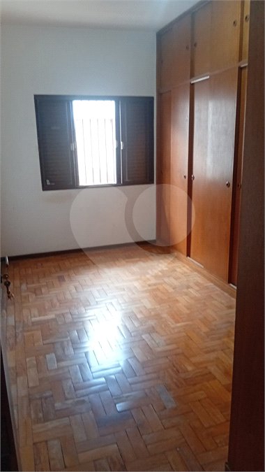 Casa à venda ou para alugar com 7 quartos, sendo 1 suíte,  em Vila Mogilar, Mogi das Cruzes, SP