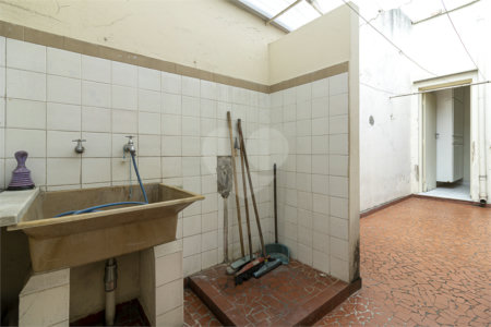 Sobrado à venda com 3 quartos em Cambuci, São Paulo, SP