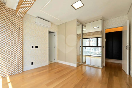 Apartamento à venda com 5 quartos, sendo 4 suítes, em Santa Cecília, São Paulo, SP