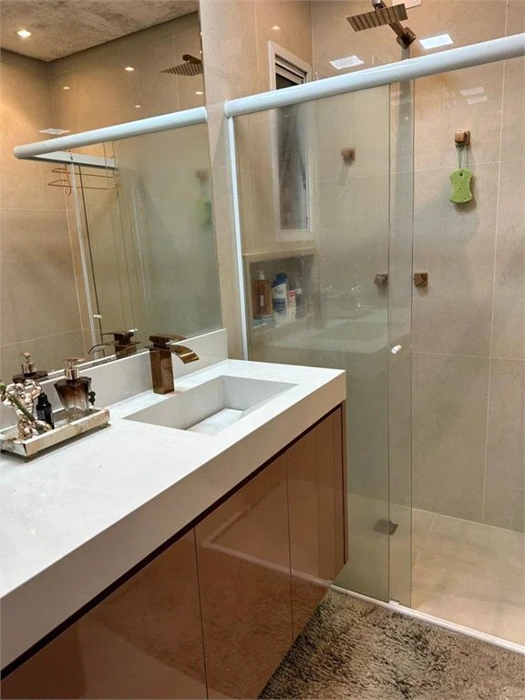 Cobertura à venda com 3 quartos, sendo 1 suíte, em Vila Andrade, São Paulo, SP