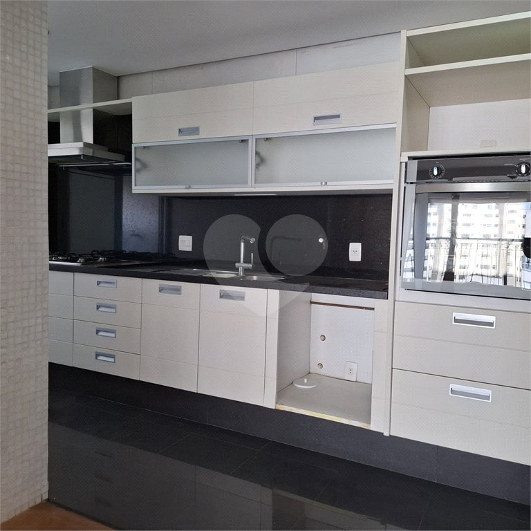 Apartamento à venda com 2 suítes em Pinheiros, São Paulo, SP