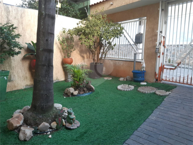 Sobrado à venda com 3 quartos, sendo 1 suíte,  em Horto Florestal, São Paulo, SP