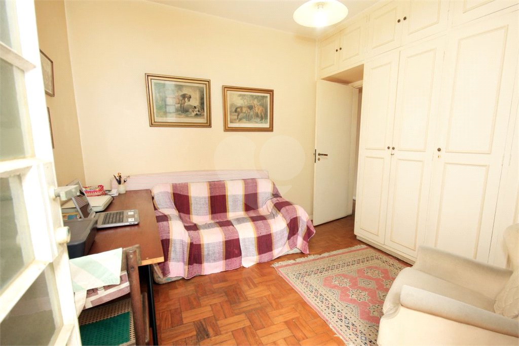 Sobrado à venda com 3 quartos, sendo 1 suíte, em Alto da Boa Vista, São Paulo, SP