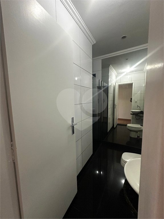 Apartamento à venda com 2 quartos, sendo 1 suíte, no Centro, Ponta Porã, MS