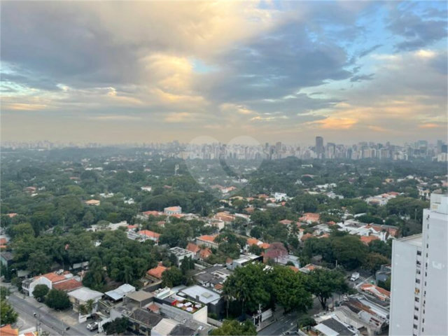 Apartamento à venda com 1 quarto em Pinheiros, São Paulo, SP