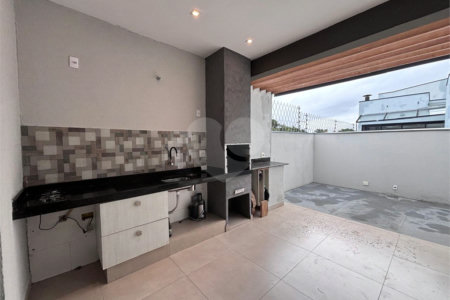 Casa à venda com 2 quartos, sendo 1 suíte, no condomínio Terras de São Francisco, Sorocaba - SP