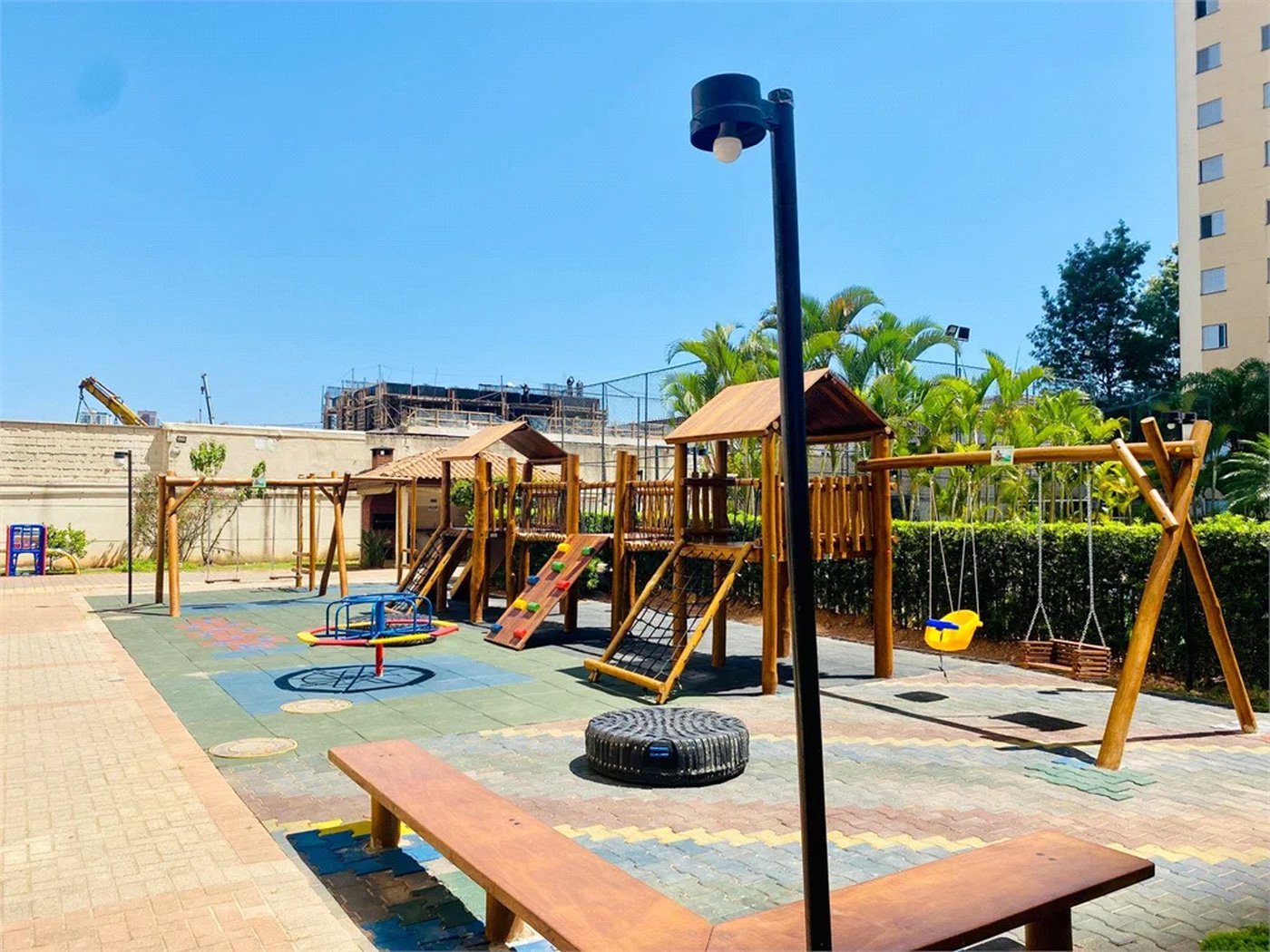 Apartamento à venda com 2 quartos, sendo 1 suíte, em Água Branca, São Paulo, SP