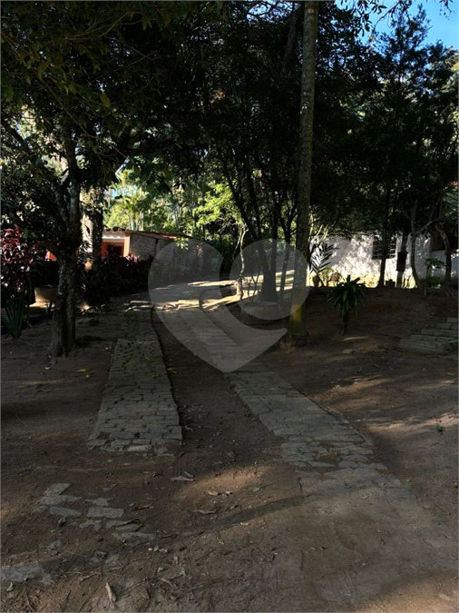 Sítio à venda com 5 quartos, sendo 1 suíte,  em Mirante do Arujá, Arujá, SP
