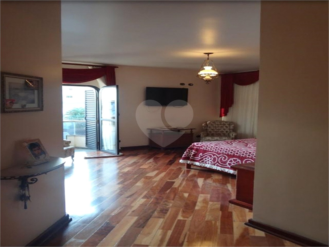 Casa à venda com 6 quartos, sendo 2 suítes, em Jardim França, São Paulo, SP