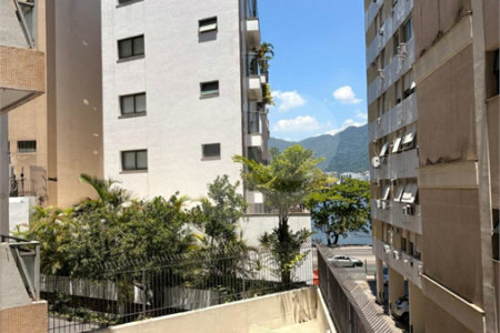 Apartamento à venda com 3 quartos, sendo 1 suíte,  em Lagoa, Rio de Janeiro, RJ