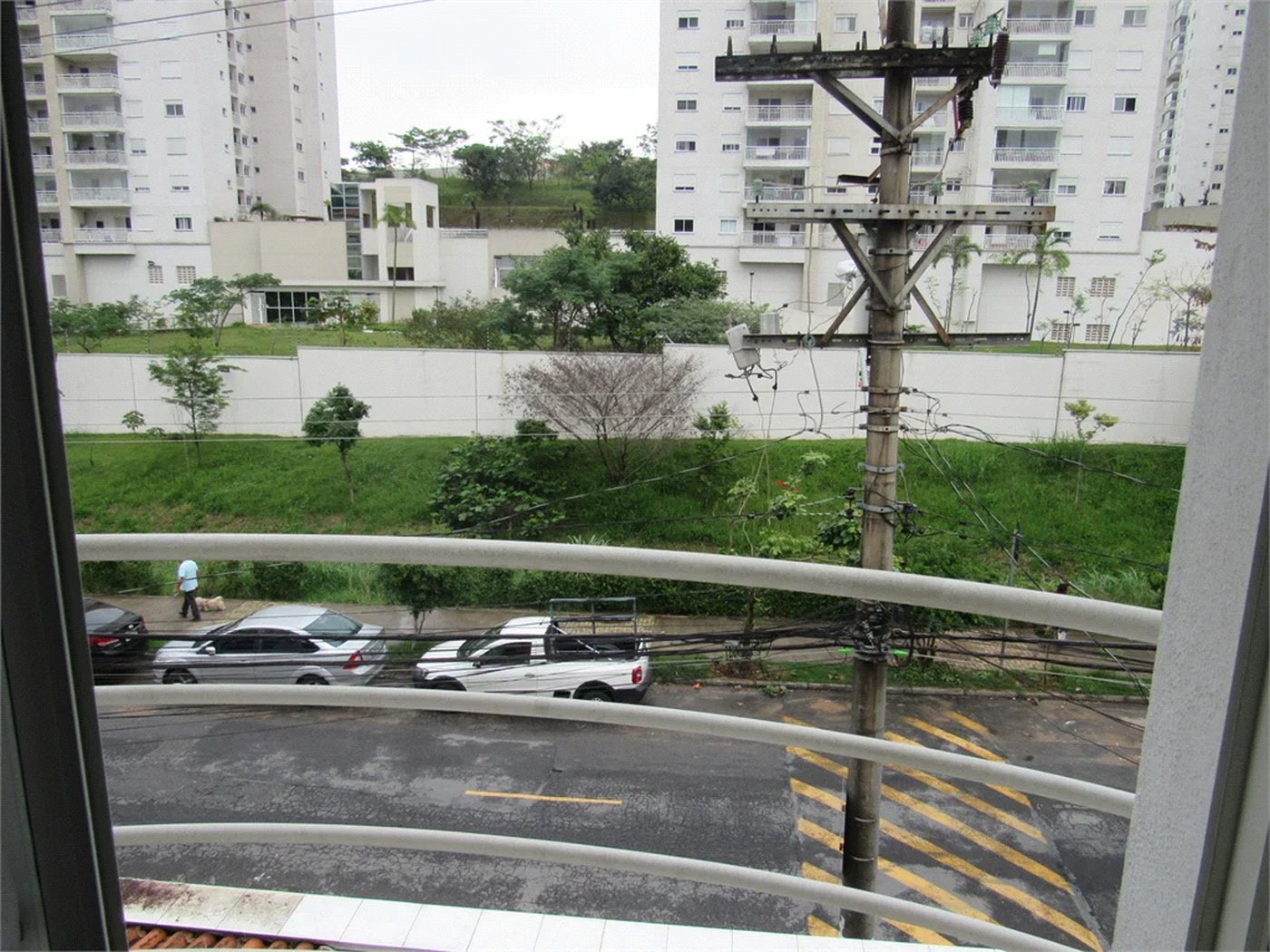 Sobrado à venda com 3 suítes em Jardim das Vertentes, São Paulo, SP