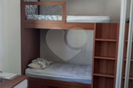 Casa à venda com 5 quartos, sendo 4 suítes, no condomínio Clube Florada Suzano, Suzano - SP