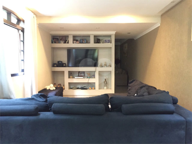 Sobrado à venda com 4 quartos, sendo 2 suítes,  em Vila Nova Cachoeirinha, São Paulo, SP