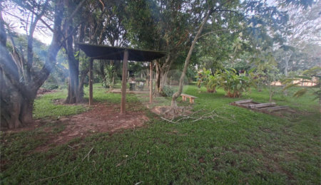 Chácara à venda com 3 quartos, sendo 1 suíte, em Ribeirãozinho, Alambari, SP
