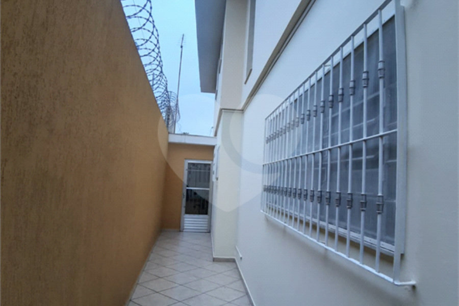 Sobrado à venda com 3 quartos, sendo 1 suíte,  em Vila Nova Mazzei, São Paulo, SP
