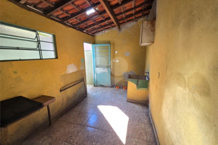 Casa à venda com 2 quartos em Jardim Monte Santo, Itapetininga, SP