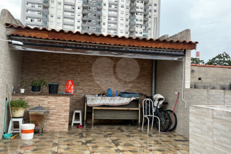 Sobrado à venda com 2 quartos, sendo 1 suíte,  em Ferreira, São Paulo, SP