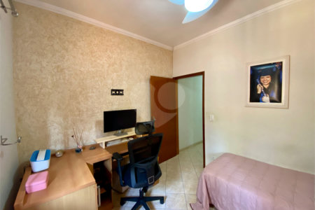 Casa à venda com 3 quartos, sendo 1 suíte, em Chácara do Vovô, Guarulhos, SP