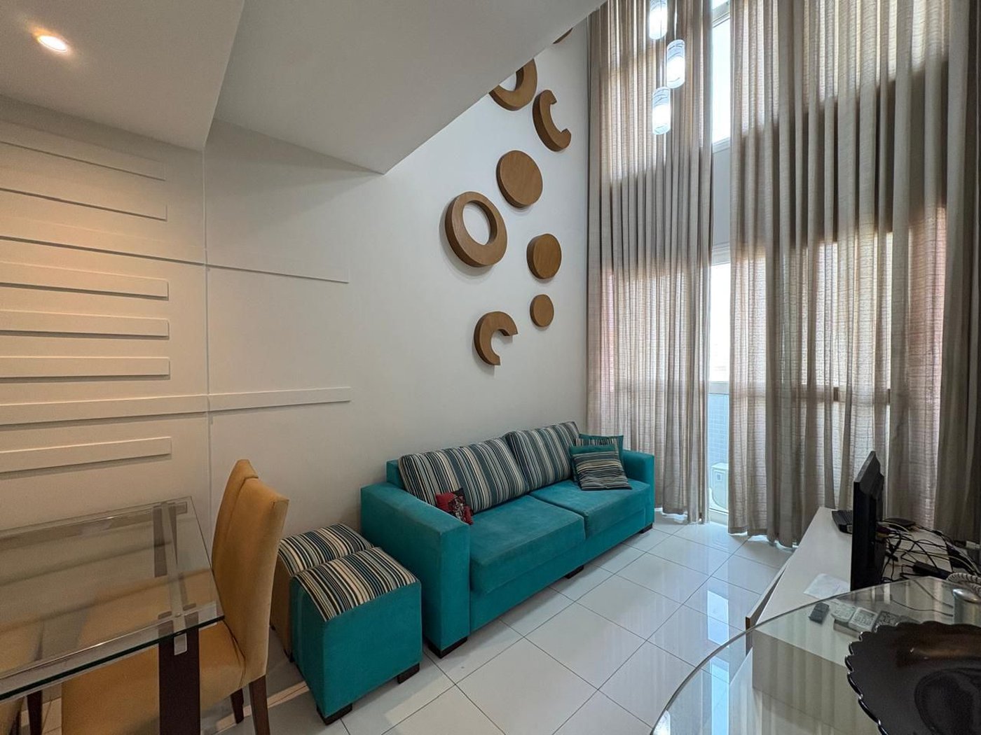 Apartamento com 2 dormitórios à venda, 78 m² por R$ 640.000,00 - Gonzaga - Santos/SP