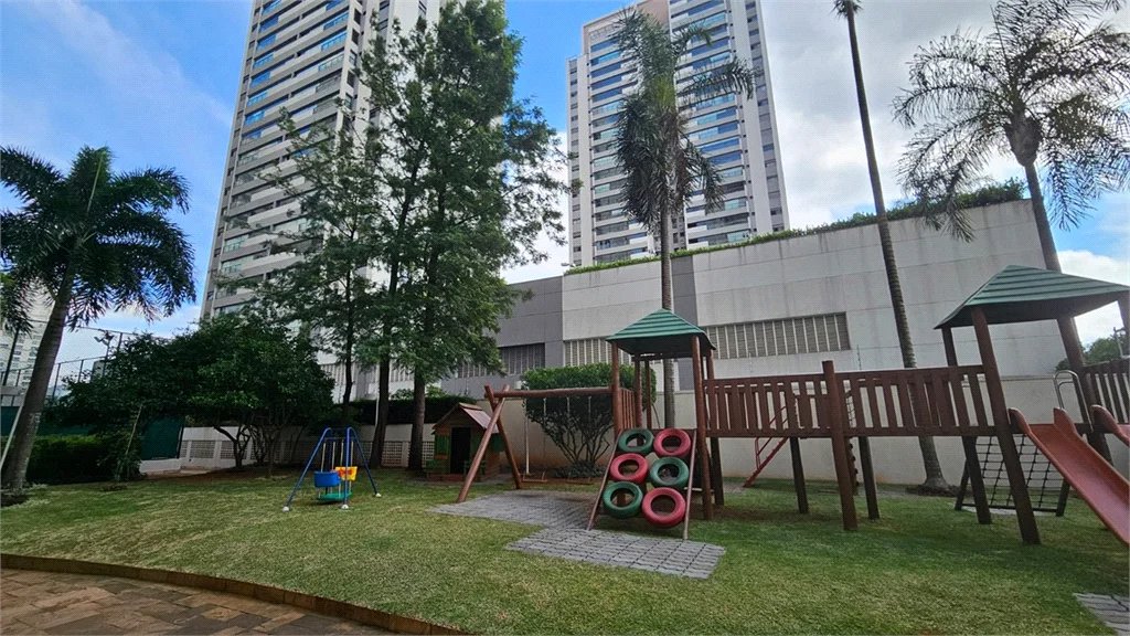Apartamento à venda com 3 quartos, sendo 1 suíte, em Vila Leopoldina, São Paulo, SP