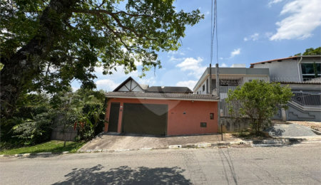 Casa Térrea à venda com 3 quartos, sendo 1 suíte,  em Vila Áurea, Poá, SP