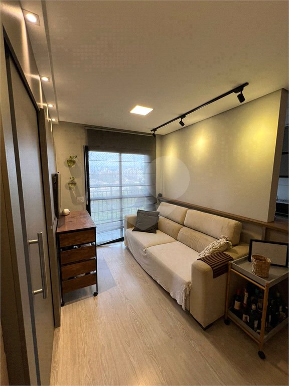 Apartamento à venda com 2 quartos, sendo 1 suíte, em Jardim São Carlos, Sorocaba, SP