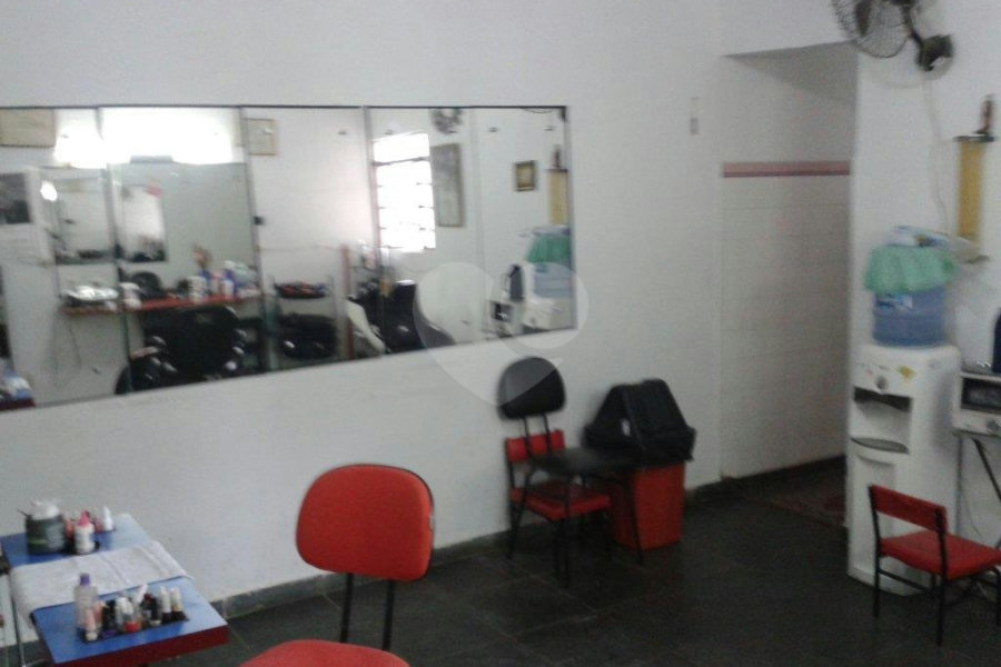 Casa Térrea à venda com 4 quartos, sendo 1 suíte, em Santana, São Paulo, SP