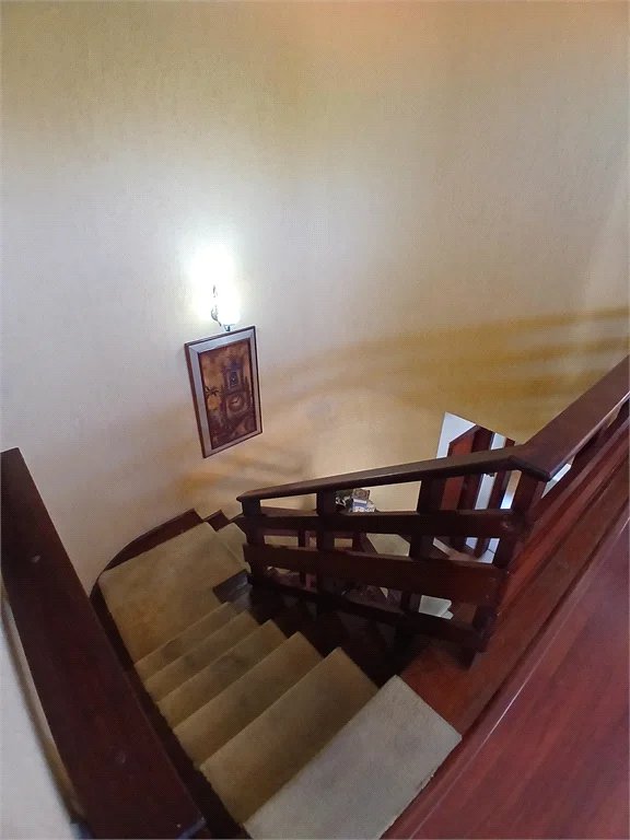 Sobrado à venda com 4 quartos, sendo 2 suítes,  em Jardim Leonor, São Paulo, SP