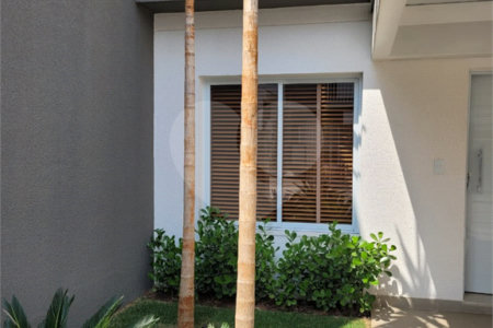 Casa à venda com 3 suítes no condomínio Tirreno, Sorocaba - SP