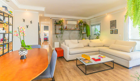 Apartamento à venda com 2 quartos, sendo 1 suíte,  em Santo Amaro, São Paulo, SP