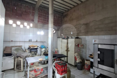 Loja à venda em Campo Grande, Rio de Janeiro, RJ