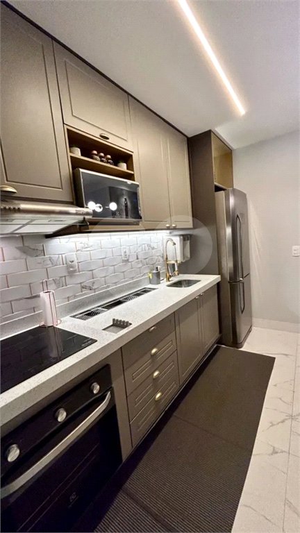 Apartamento à venda com 2 quartos, sendo 1 suíte,  em Cerâmica, São Caetano do Sul, SP