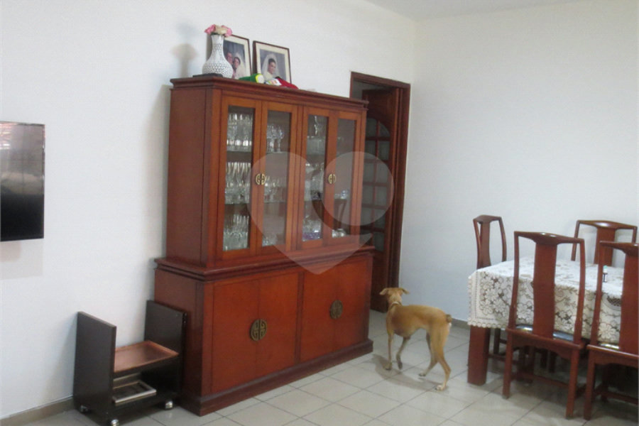 Casa Térrea à venda com 4 quartos, sendo 1 suíte, em Saúde, São Paulo, SP