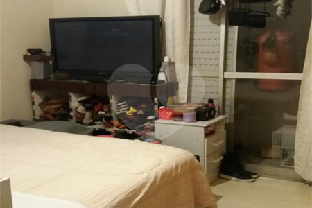 Apartamento à venda com 3 quartos, sendo 1 suíte, em Vila Olímpia, São Paulo, SP