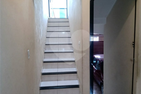 Sobrado residencial para venda no Aracy