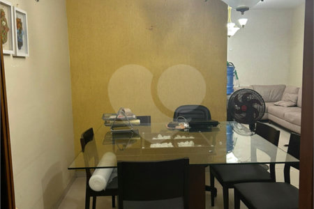Apartamento a Venda em Higienópolis com 2 quartos