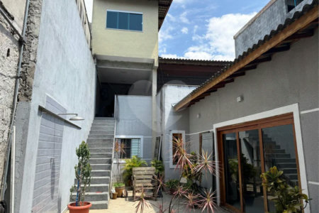 Casa à venda no Jaçanã 400m² – Amplo espaço e excelente localização!