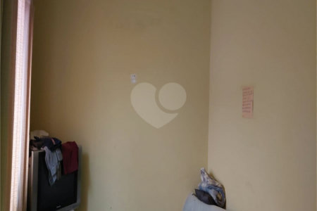 Casa com dois pavimentos na Barra Funda: