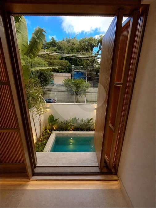Ibiá House | Jardim Paulistano - 660 m² | 4 suítes | 6 vagas | Piscina privativa | Elevador | Projeto Perkins&Will