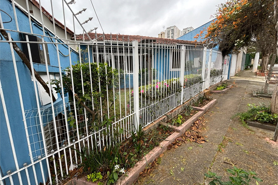 Casa à venda com 3 quartos no condomínio Santa Terezinha, São Paulo - SP