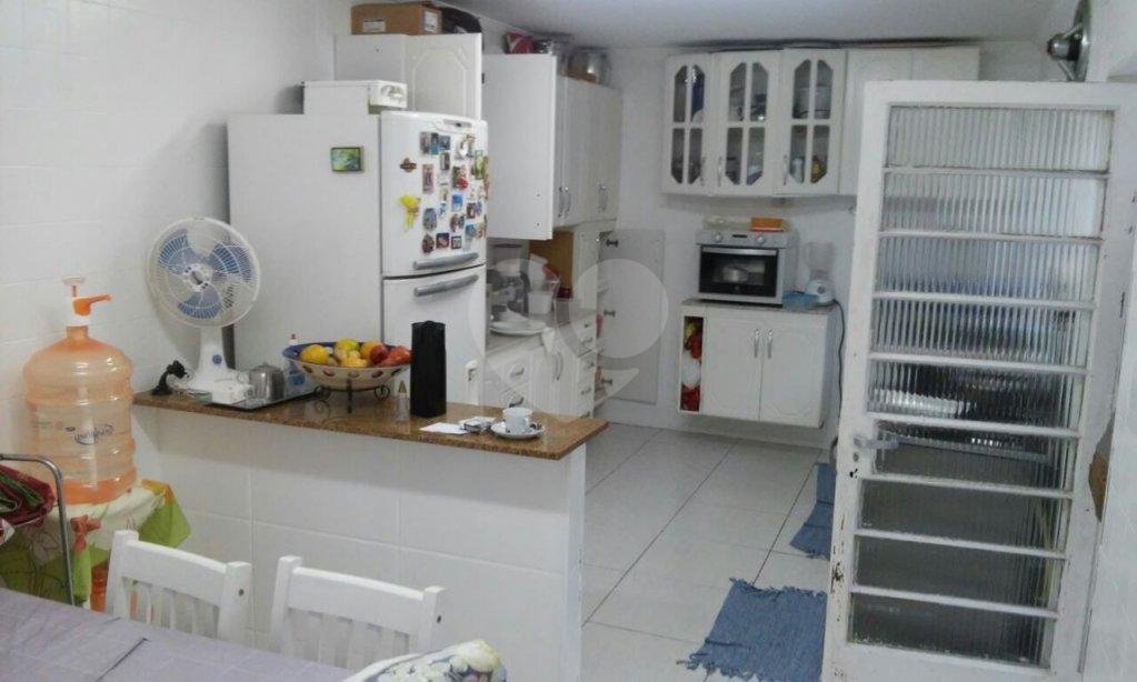 Casa à venda com 6 quartos, sendo 3 suítes,  em Santana, São Paulo, SP