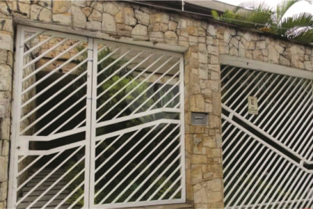 Sobrado à venda com 3 quartos, sendo 1 suíte,  em Vila Maria Alta, São Paulo, SP